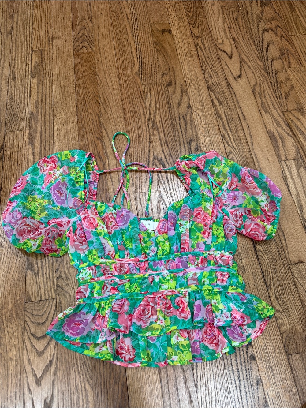 ASTR Floral Puff Sleeve Peplum Top - Green/Pink XS